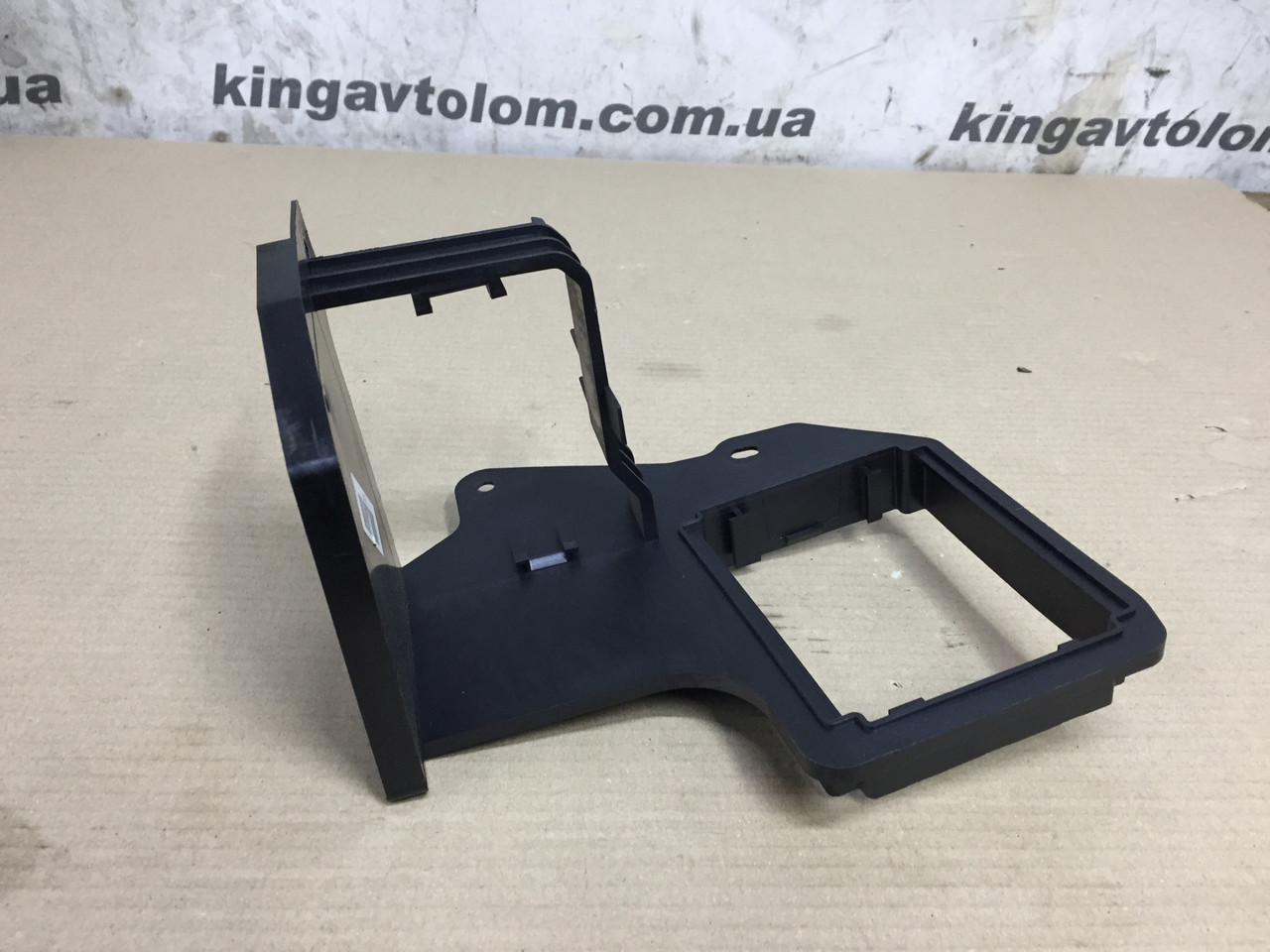 Кронштейн Porsche Cayenne 958 7P0907333B, фото 1