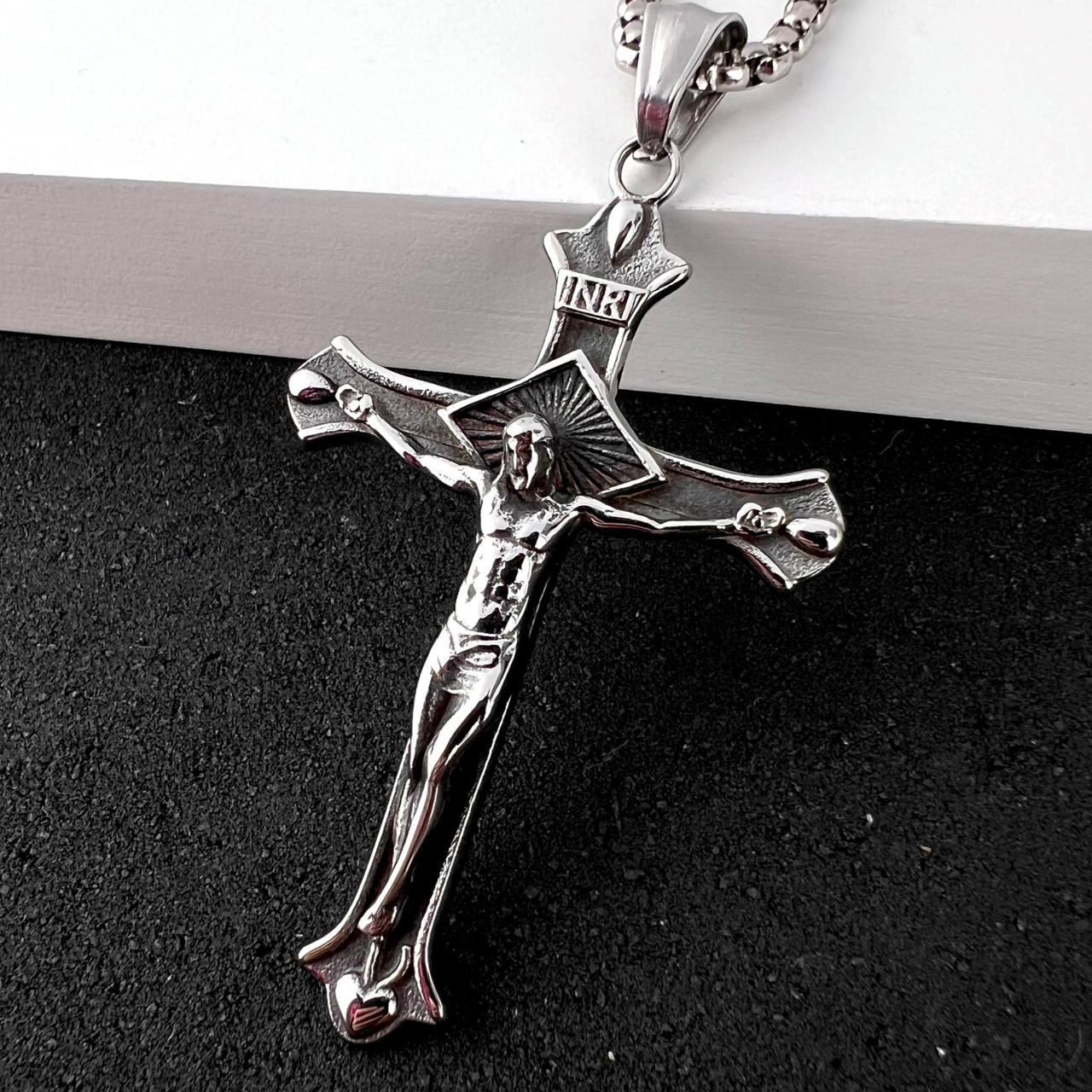 Хрестик з нержавіючої медичної сталі з розп'яттям, фото 1