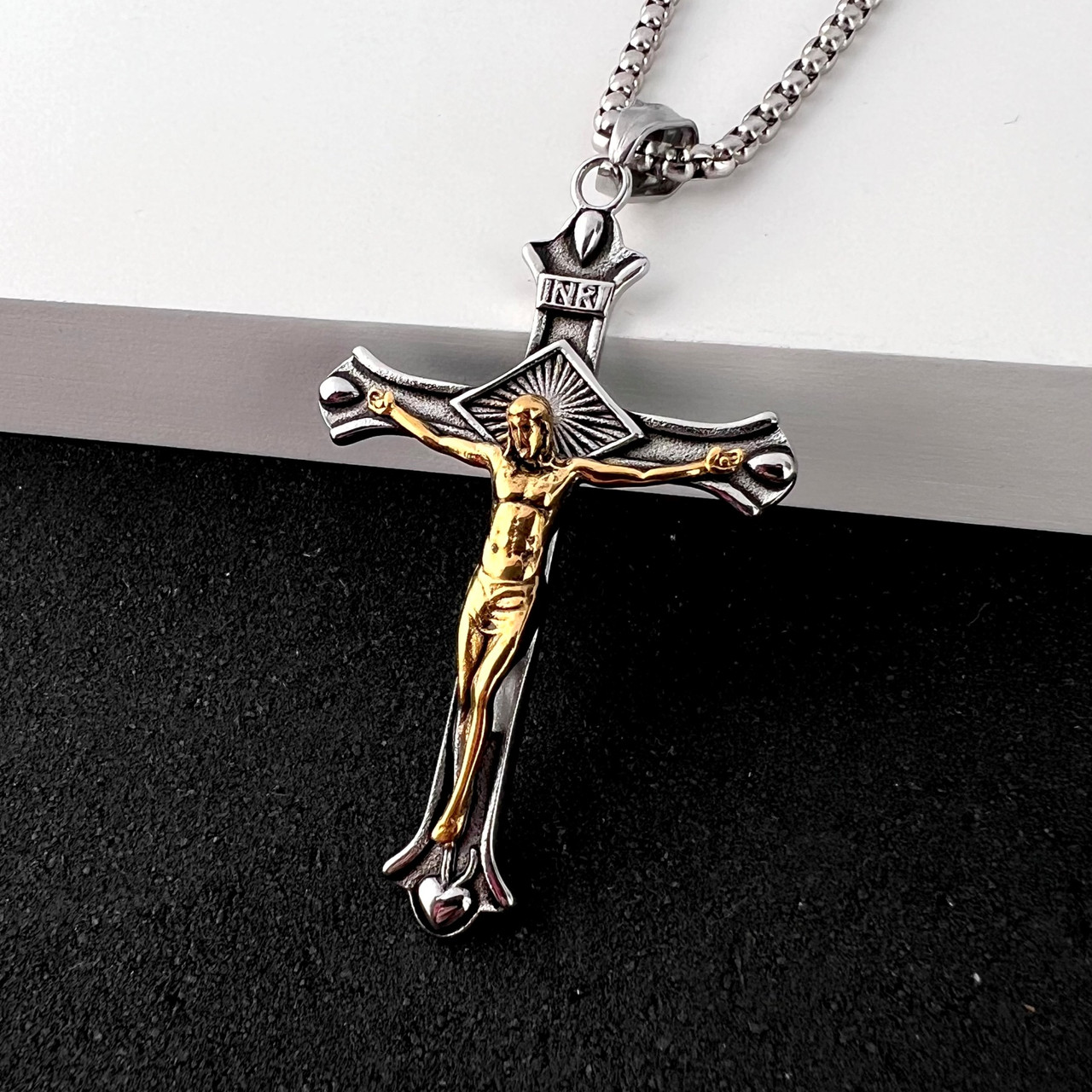 Хрестик з нержавіючої медичної сталі з розп'яттям, фото 1