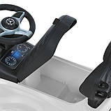 Дитяча каталка-толокар Mercedes 668L з батьківською ручкою 2 в 1 Білий, фото 6