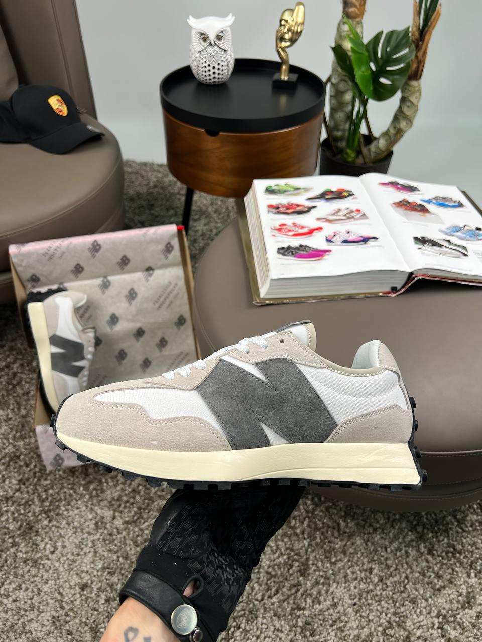 Чоловічі кросівки замша текстиль New Balance 327 Grey White, кеди Нью Беланс сірі. Чоловіче взуття