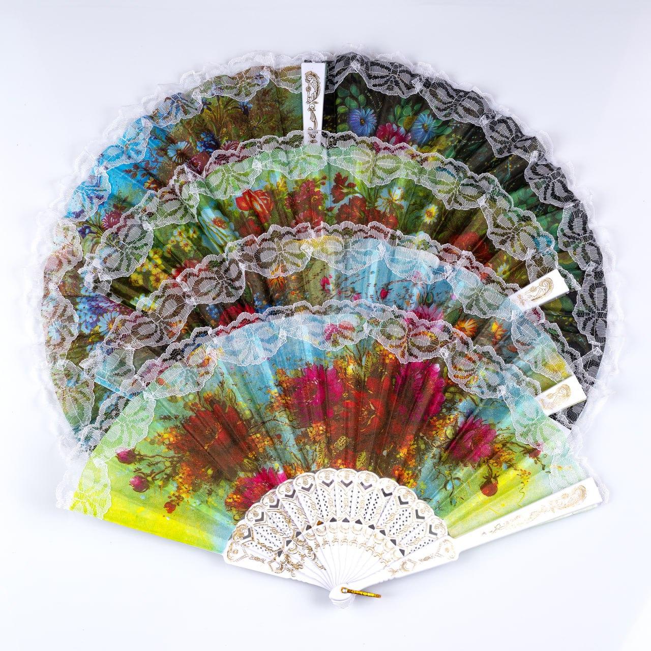 Віяло пластмасове 22 см MA56-33, опт 12 шт в упаковці