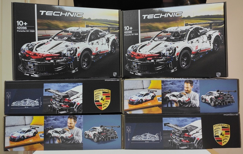 Конструктор Technic спорткар PORSCHE 911 RSR перегонова машина на 1580 деталей Порш 42096