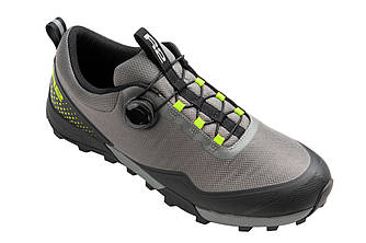 Веловзуття R2 Roam колір сірий/чорний розмір 46