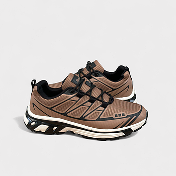 Кросівки коричневі