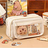 Великий шкільний пенал Капібара + значок + наклейки для дівчаток в школу Косметичка для ручок олівців Бежевий, фото 6