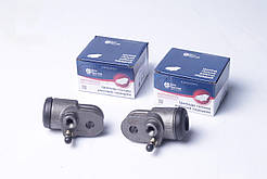 Цилiндр гальмiвний робочий передн. лiв. прав. Волга,УАЗ (самопiдвiдний) аналог ГАЗ (компл.2шт) (вир-во Авто Престиж)