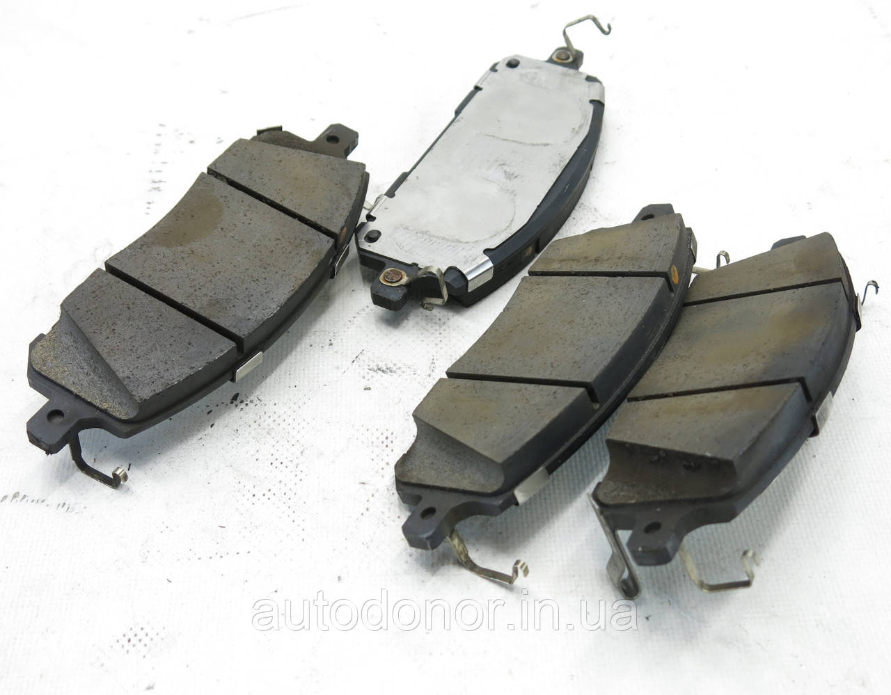 Колодки гальмівні передні FWD Nissan Ariya (22-) D1M60-5MT0A