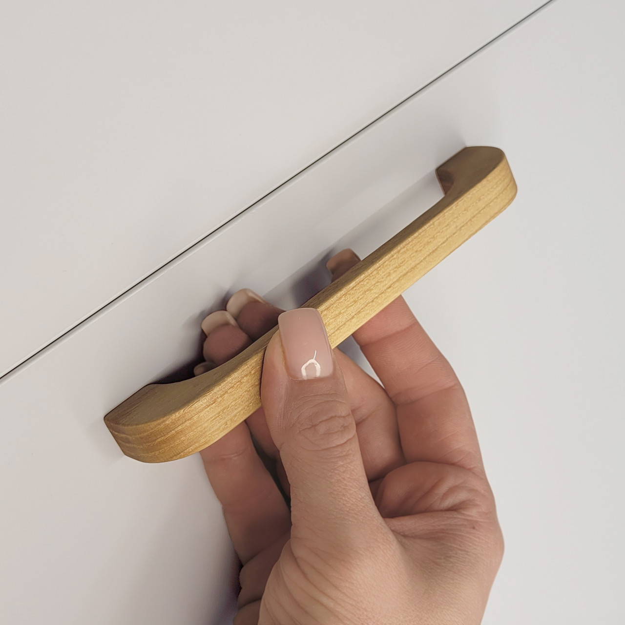 Меблева ручка з дерева ясен BRI 140/144 honey (під виготовлення), фото 1