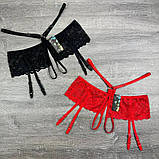 Жіночі еротичні трусики з доступом і портупеями — червоні мереживні труси з ремінцями під панчохи, фото 3