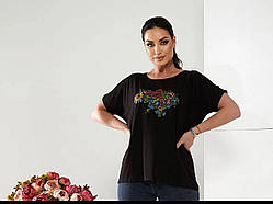 Подовжена жіноча літня футболка великих розмірів із накаткою (р.50-54 оверсайз). Арт-2566/3 чорна
