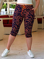 Трикотажні жіночі літні бриджі великих розмірів (р.48-58). Арт-2752/20 т.синій з жовтогарячим принтом