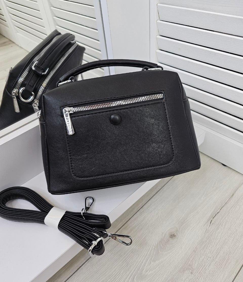 Жіноча сумка через плече невелика сумочка модна кроссбодІ чорна екошкіра