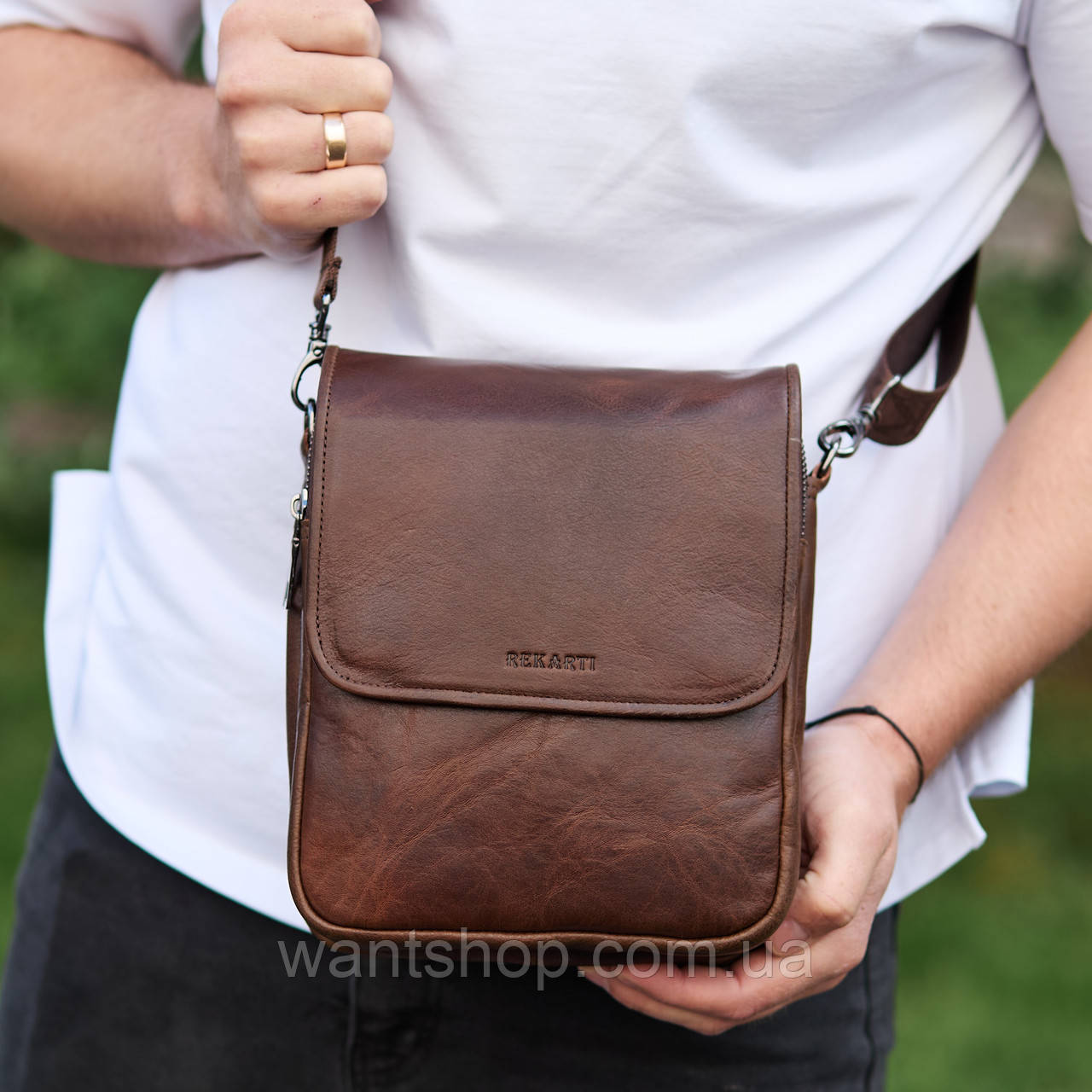 Чоловіча сумка с клапаном через плече з гладкої шкіри Tiding Bag 61654 коричнева, фото 1