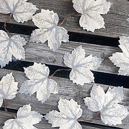 Штучне листя клена світле подвійне 18 см 20 шт. у уп