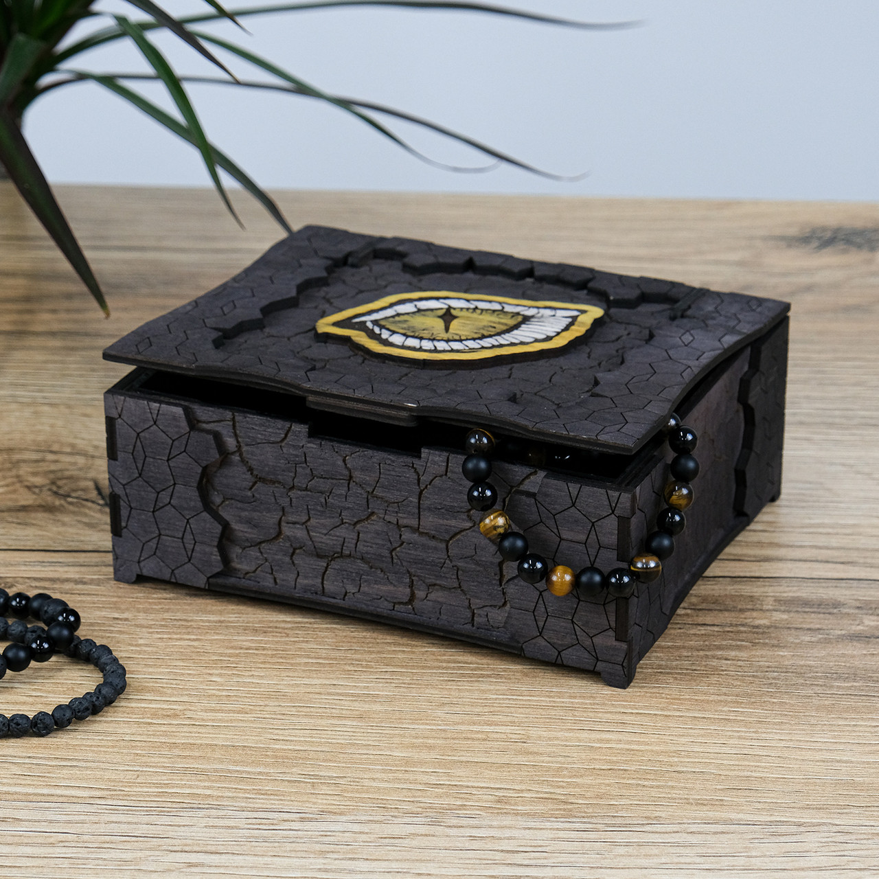 Скринька "Око дракона" Гранд Презент 76