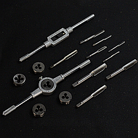 Набір мітчиків та плашок 20 шт, в кейсі