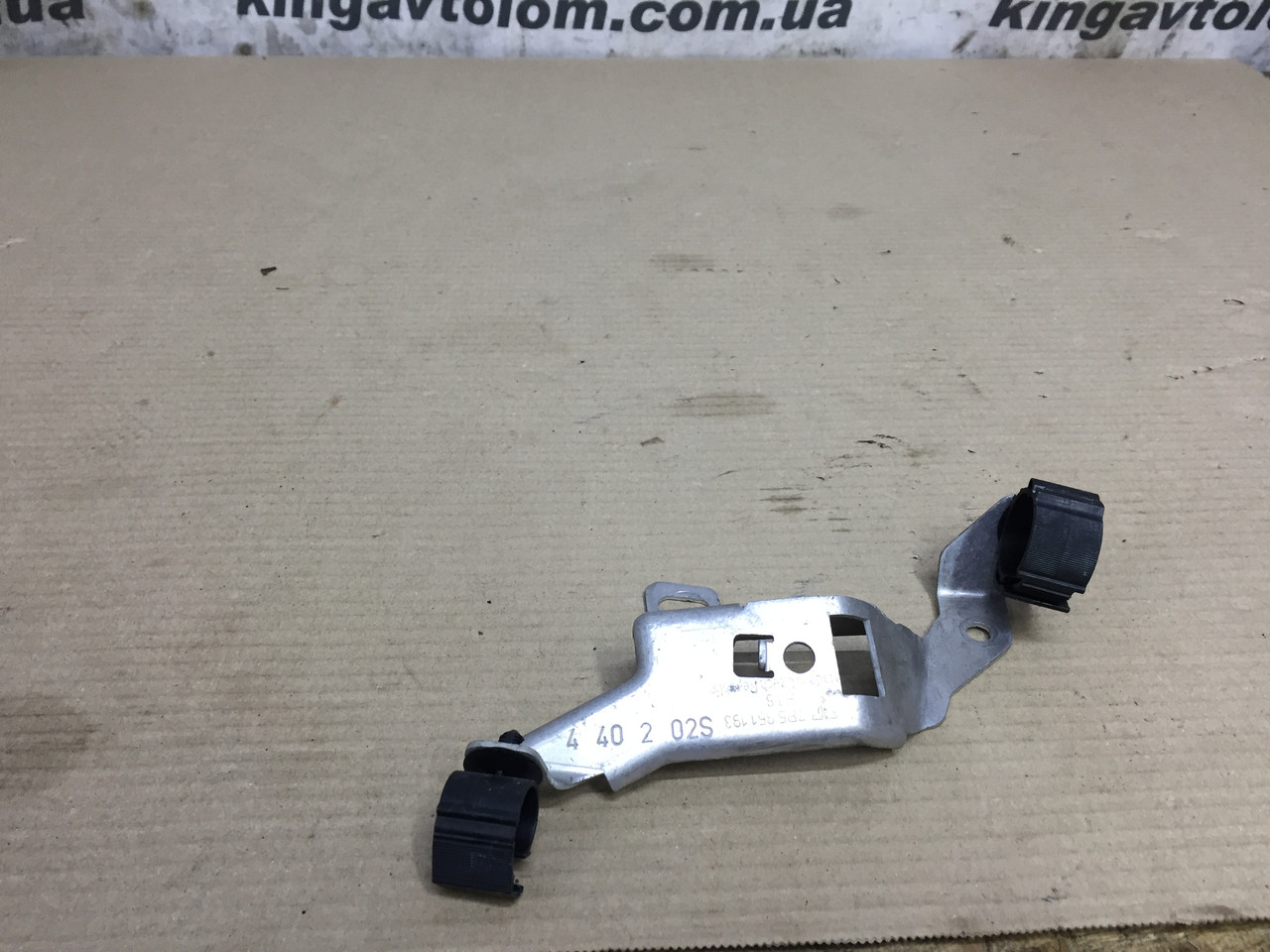 Кронштейн Porsche Cayenne 958 7P5951193, фото 1