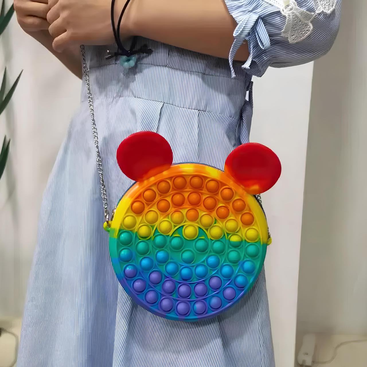 Кругла сумка Поп Іт RESTEQ — райдужна силіконова Pop It сумка антистрес 18 см на ланцюжку, іграшка та аксесуар в одному