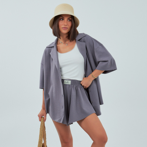 Трикотажний жіночий костюм із шортами та сорочкою сірий розмір S, фото 1