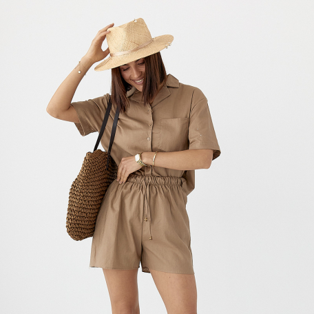 Лляний жіночий костюм із сорочкою та шортами коричневий легкий літній костюм із льону розмір S, фото 1