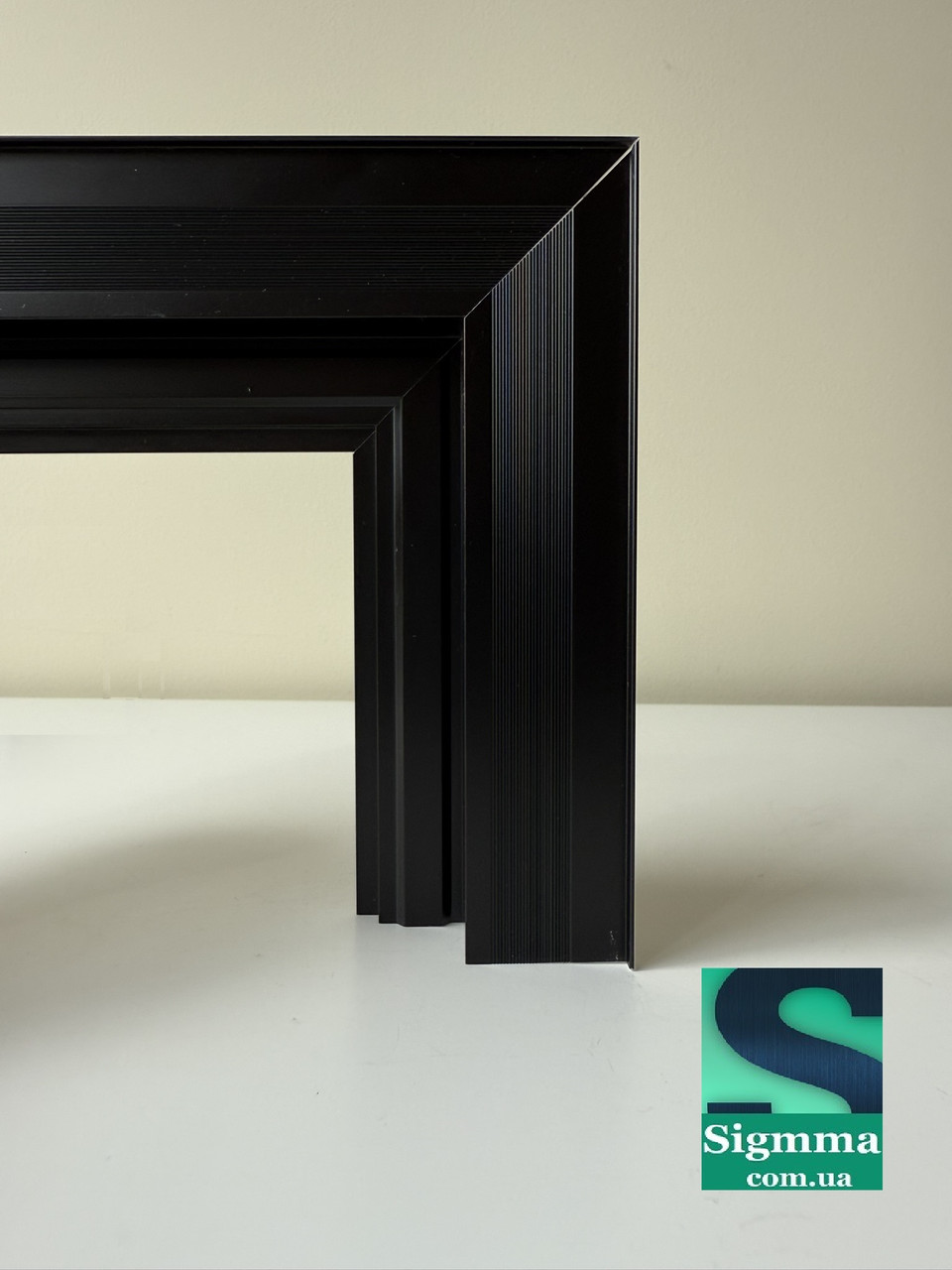 Профіль алюмінієвий для настінного дзеркала з підсвіткою ЧОРНИЙ, фото 1