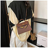 Жіноча сумка XCY-27880 велика крос-боді темно коричнева, фото 10