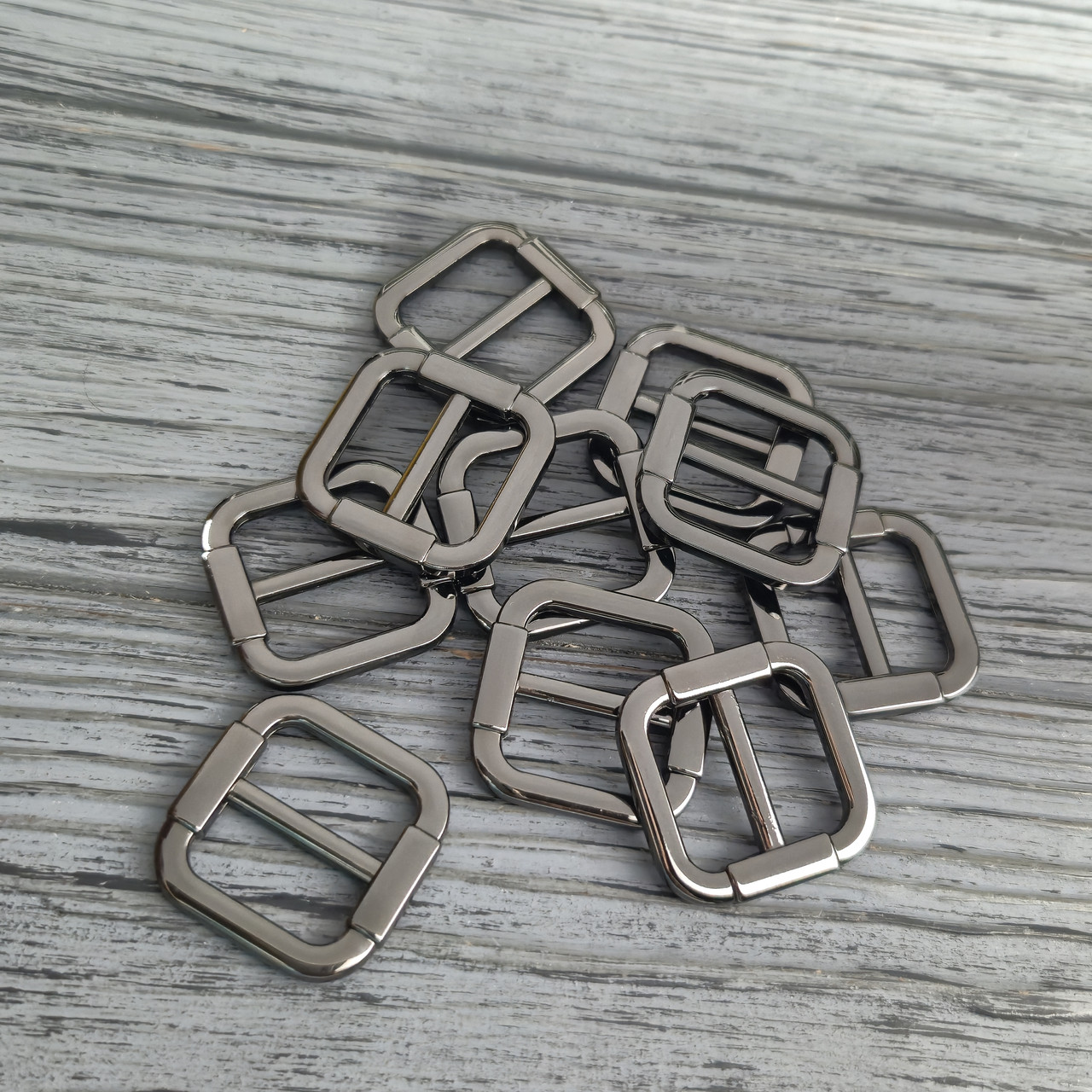 Пряжка регулятор перетяжка лита 20х22х4 мм Темний Нікель, фото 1