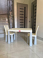 Набір столик з двома стільцями ТМ DOLONI Молочно-сірий