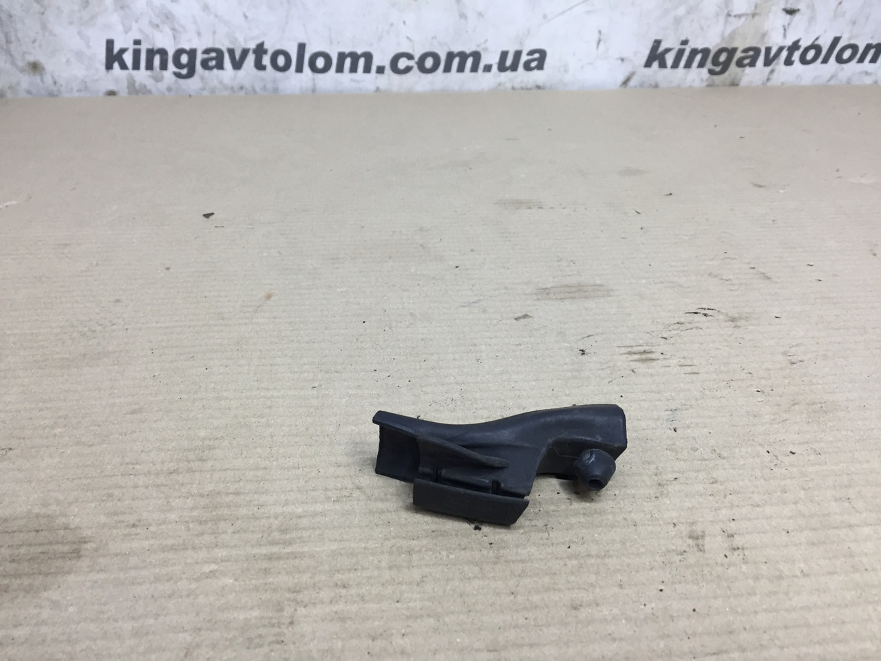 Ущільнювач Porsche Cayenne 958 7P5823716, фото 1