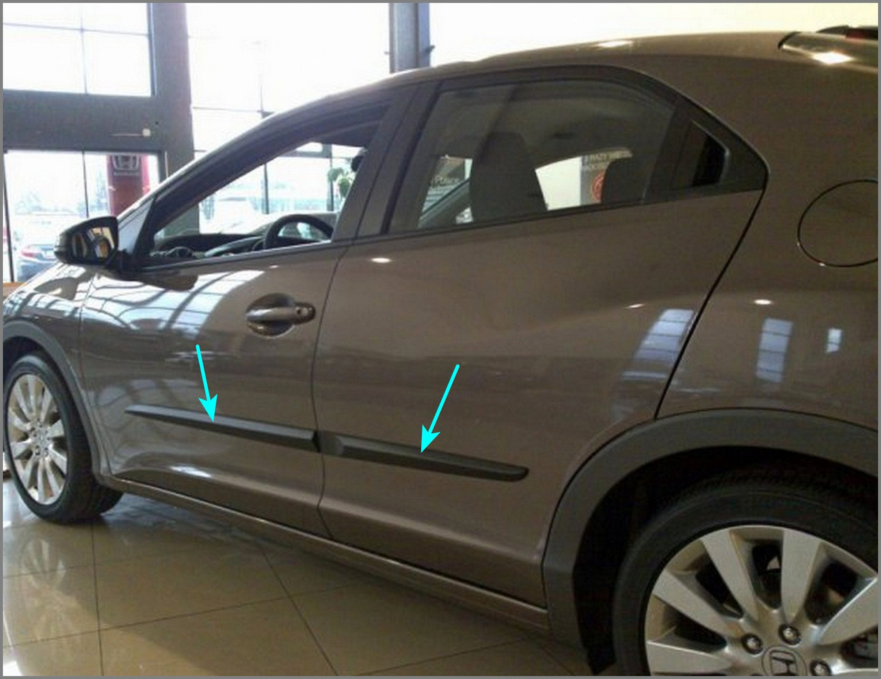 Молдинги на двері для Honda Civic 5Dr H/B 2011-2014 / lift. 2014-2017, фото 1