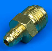 Латунна муфта 1/4" — 1/2" для кондиціонера, зовнішня різь