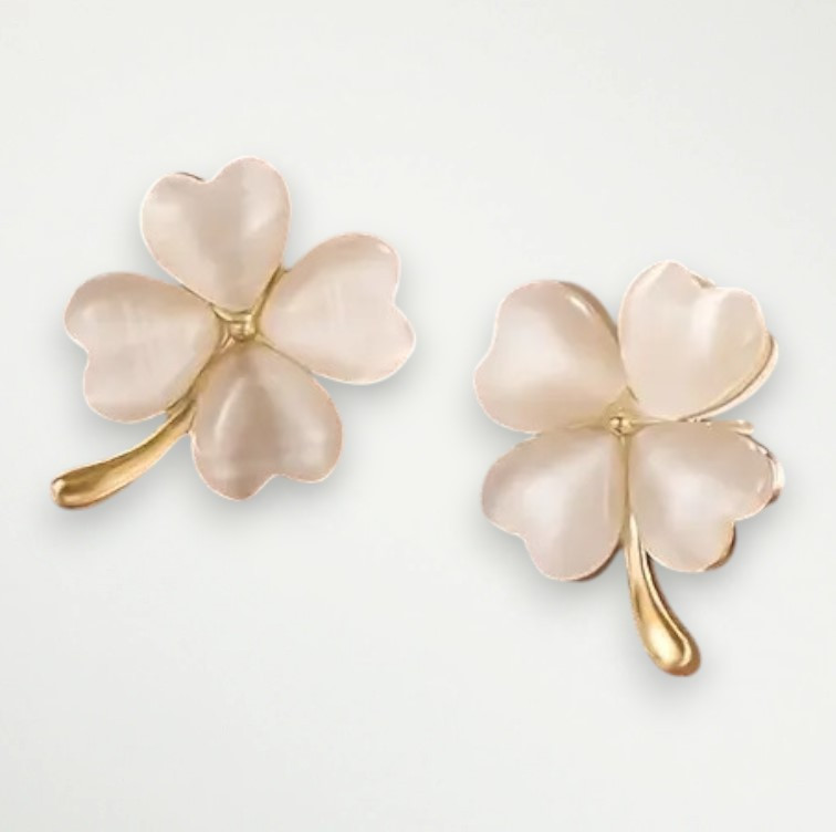 Сережки-цвяшки золотисті чотирилиста біла конюшина на удачу 1.8 см IgnisFlos754, фото 1