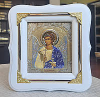 Икона Ангел Хранитель на крещение в белом деревянном фигурном киоте под стеклом,размер киота18*16 ,сюжет 10*12