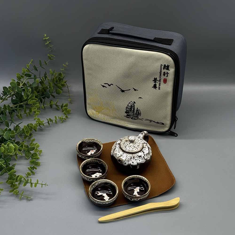 Чайний набір для подорожей на 4 персони чайник СіШі небесне око піали з коропами коі, фото 1