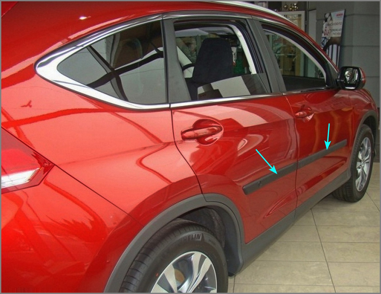 Молдинги на двері для Honda CR-V Mk4 2012-2018, фото 1