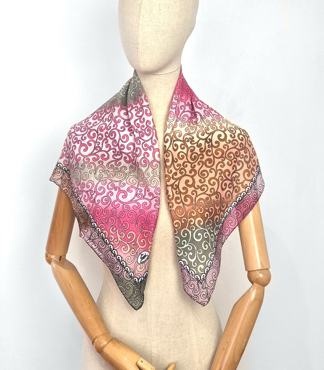 Хустка батистова легка середня Матильда, фото 1