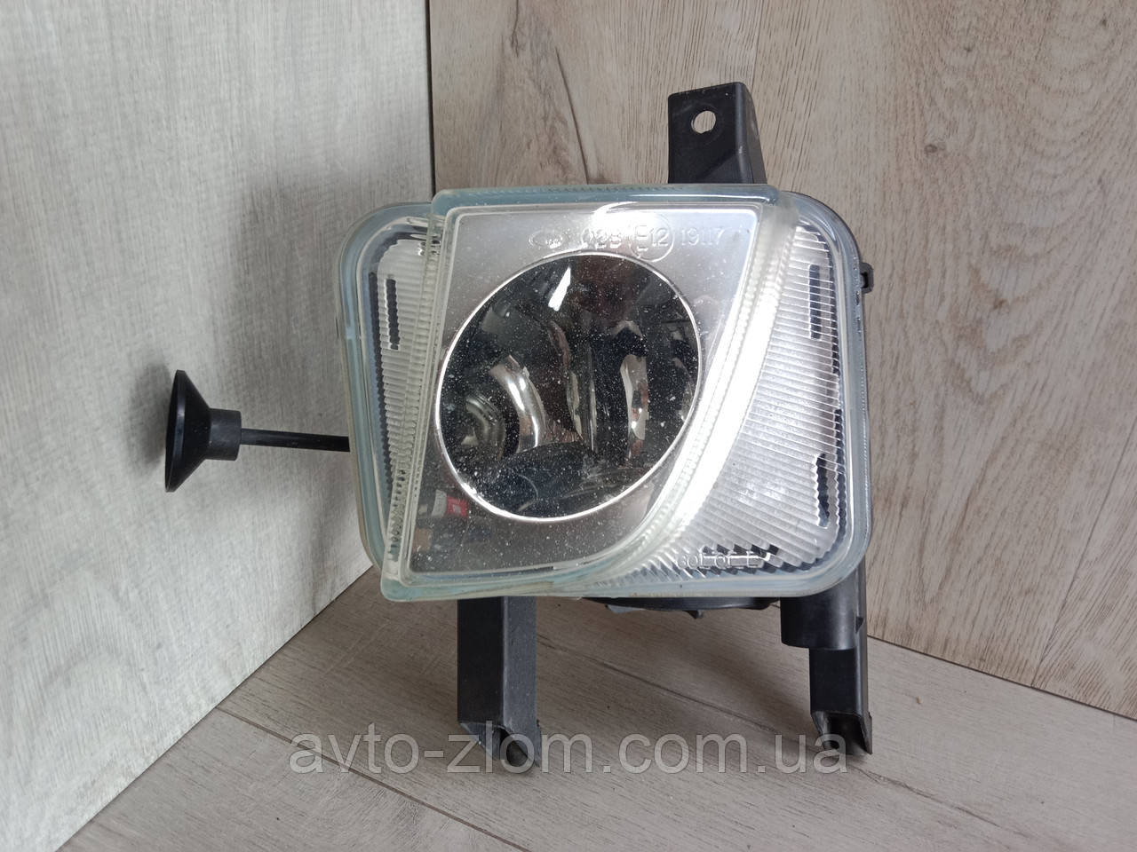 Протитуманка Opel Meriva A, Опель Меріва А. Права. 2002 – 2006. 93321059., фото 1