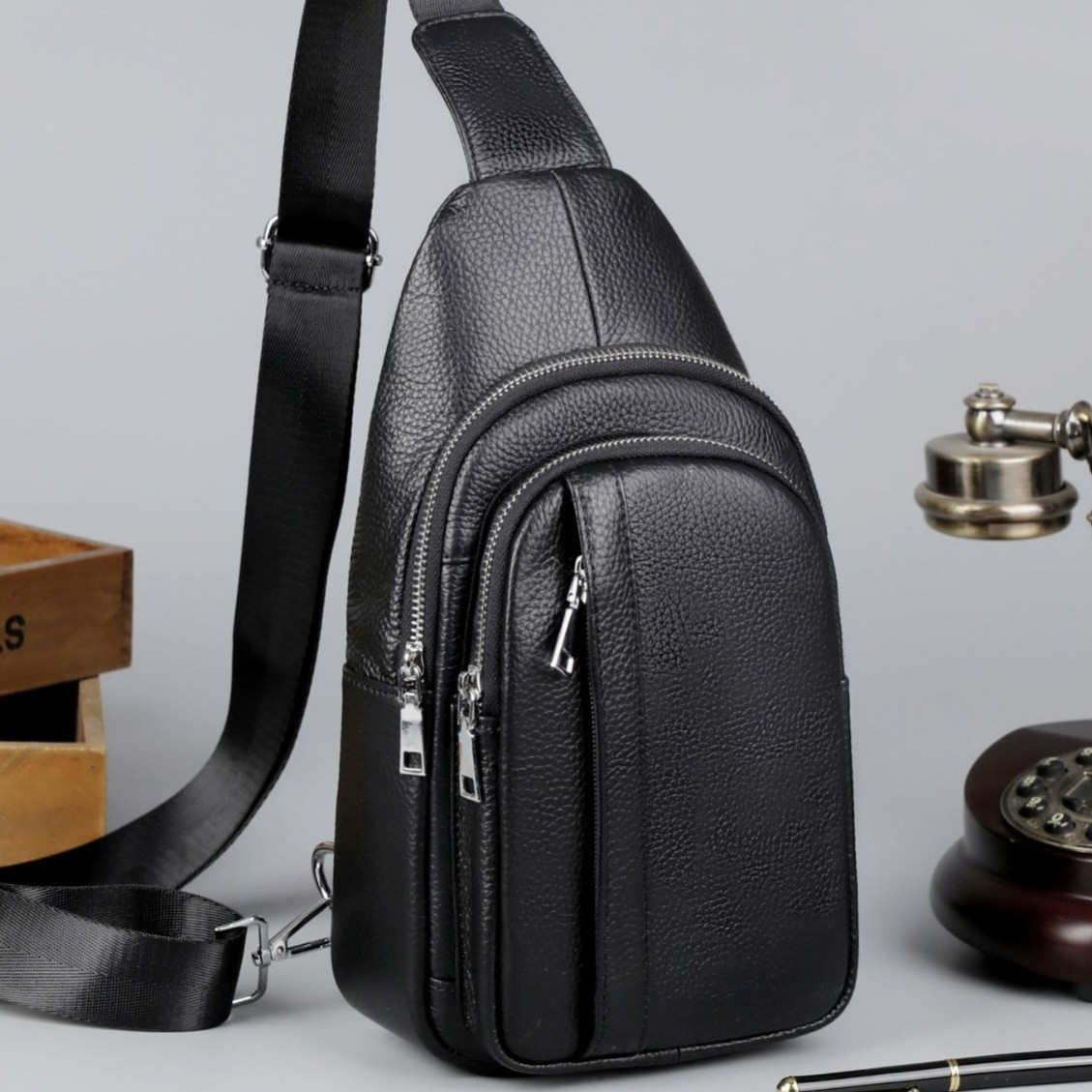 Чоловічий шкіряний слінг на одне плече сумка крос боди TIDING BAG A25F-3204-1A, фото 1