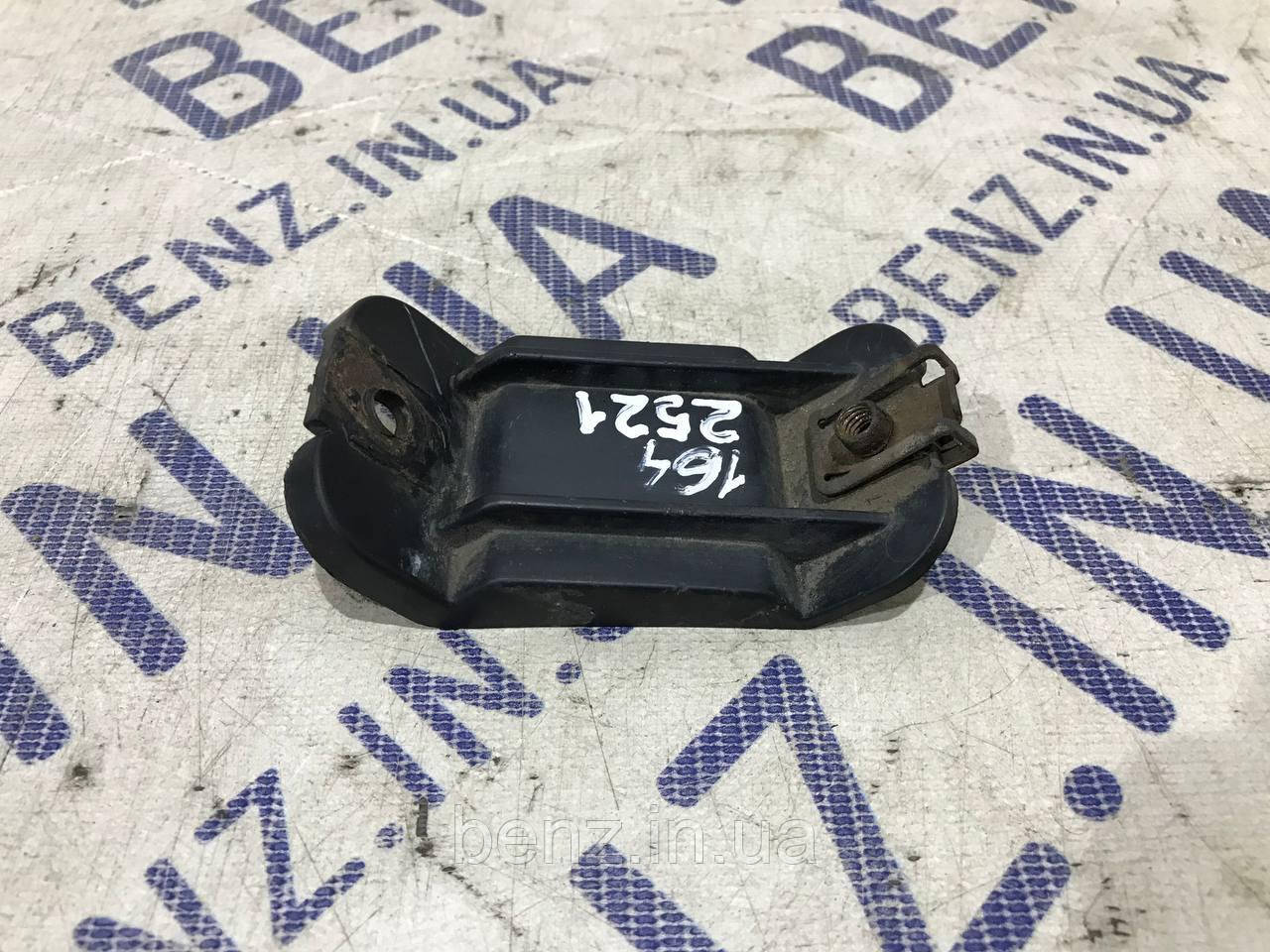 Утримувач заднього бампера Mercedes W164 A1648802914