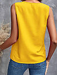 Майка жіноча вільного фасону з воланом і вирізом на грудях (р. 42-52) 2171300, фото 10
