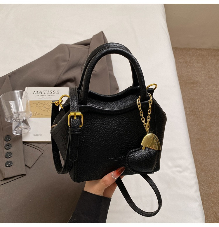 Жіноча сумка — гарна якість, базовий стильна сумка для через плече Ручні сумки — клатч ОПТ, фото 1