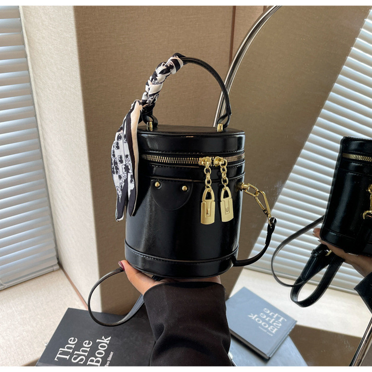 Жіноча сумка — гарна якість, класична стильна сумка для через плече Ручні сумки — клатч ОПТ, фото 1