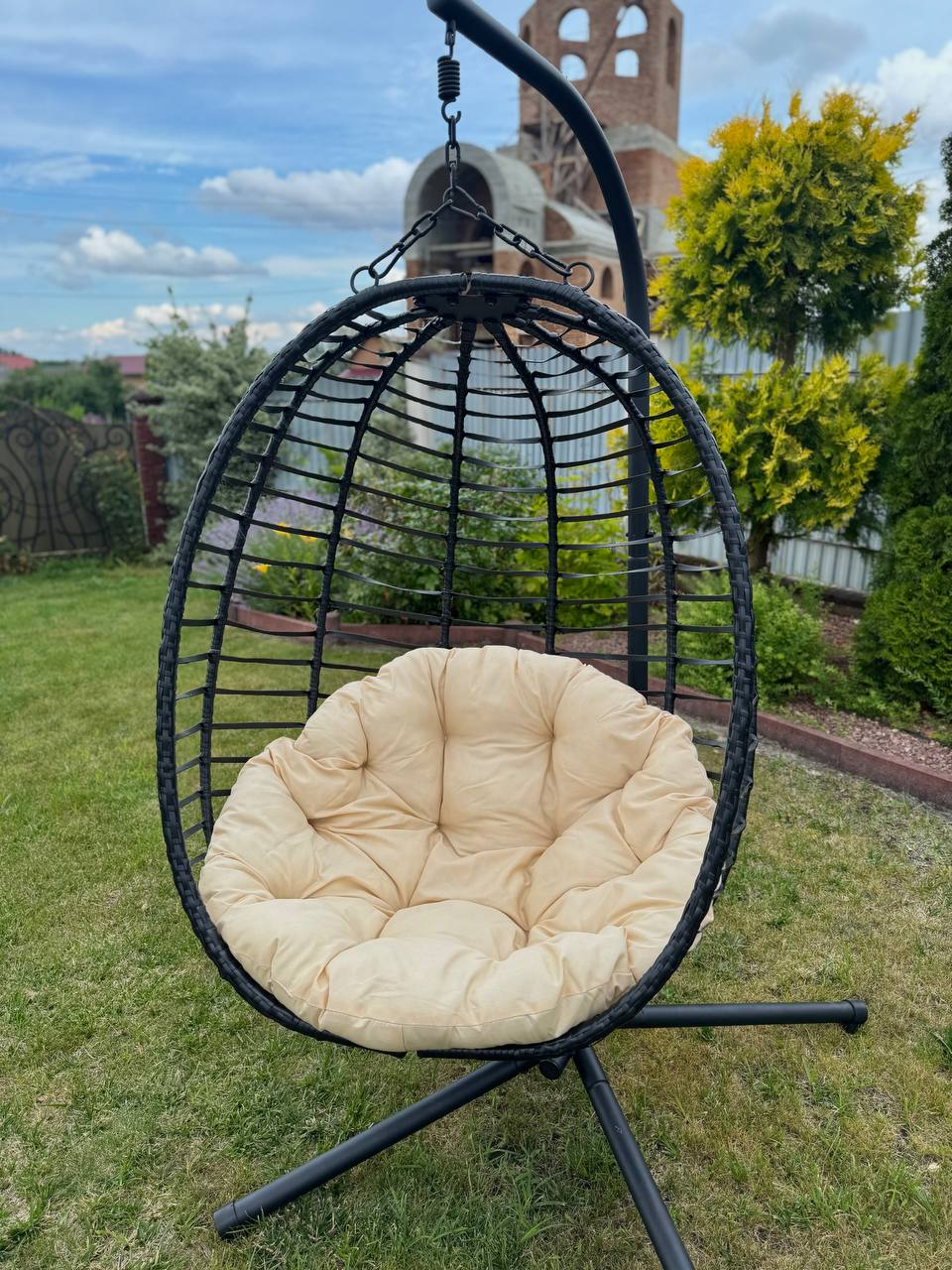 Підвісне садове крісло гойдалка (кокон / гніздо) SAN VITO з м'якою бежевою подушкою, Чорний, фото 1