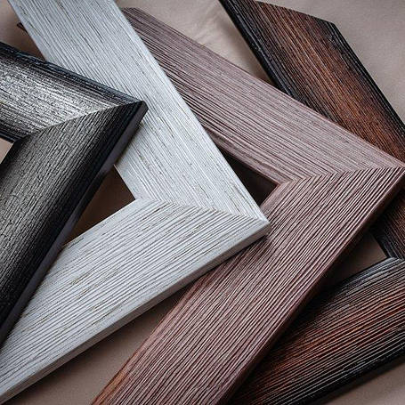 Пластиковий багет для рам 40V