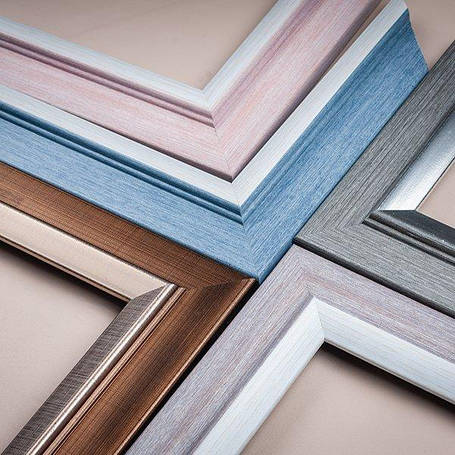 Пластиковий багет для рам AM4019