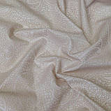 Плащова тканина лаке з флоковим принтом бежева, фото 5