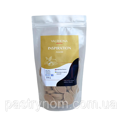 Шоколад зі смаком мигдалю Inspiration Amande Valrhona 250 г, фото 3