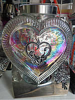 Лампадка на сонячній батареї з підставкою у формі серця з трояндою Vestina