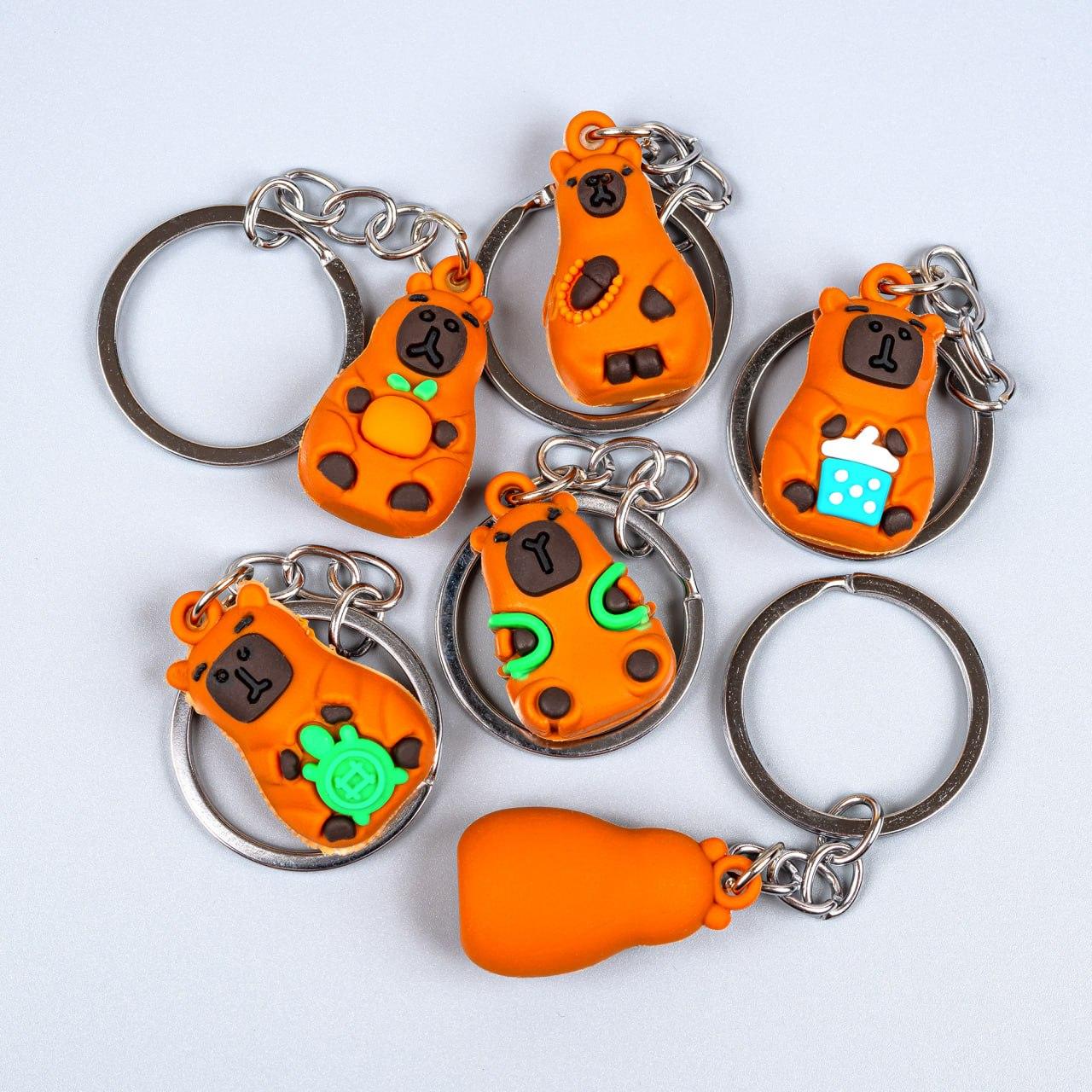 Гумові брелоки Капібари маленькі для ключів, 12 шт упаковка, фото 1